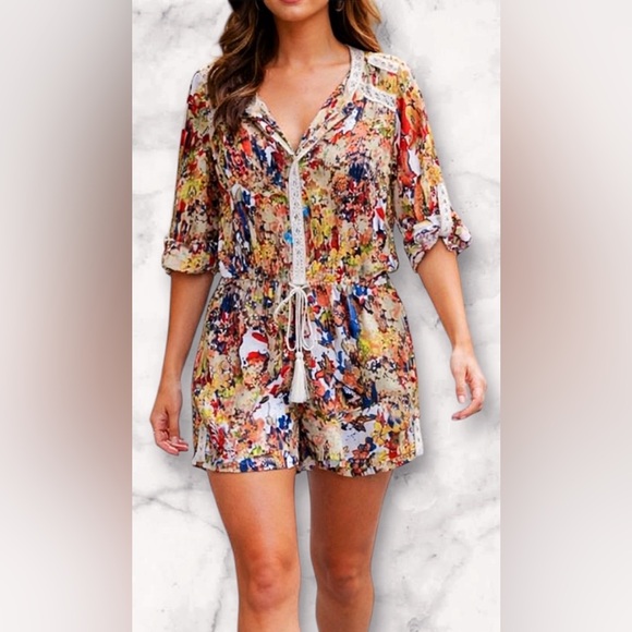 Chelsea & Violet Pants - Chelsea & Violet Multi Color Boho Shorts Romper Lace Tassel Detail Size M